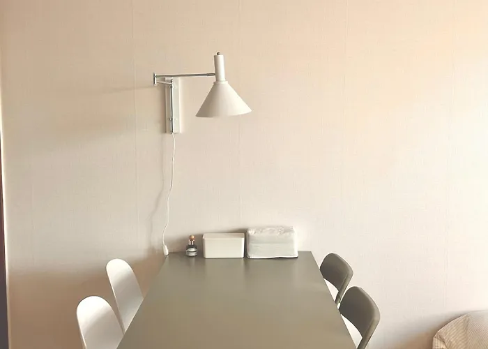 Mint Chacha - 1 Min Walk To Hongdae Station - Free Luggage Storage Apartment