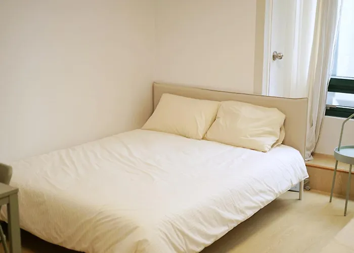 Mint Chacha - 1 Min Walk To Hongdae Station - Free Luggage Storage Apartment Seoul