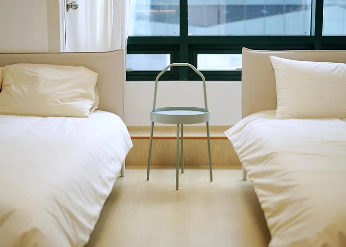Apartment Mint Chacha - 1 Min Walk To Hongdae Station - Free Luggage Storage *